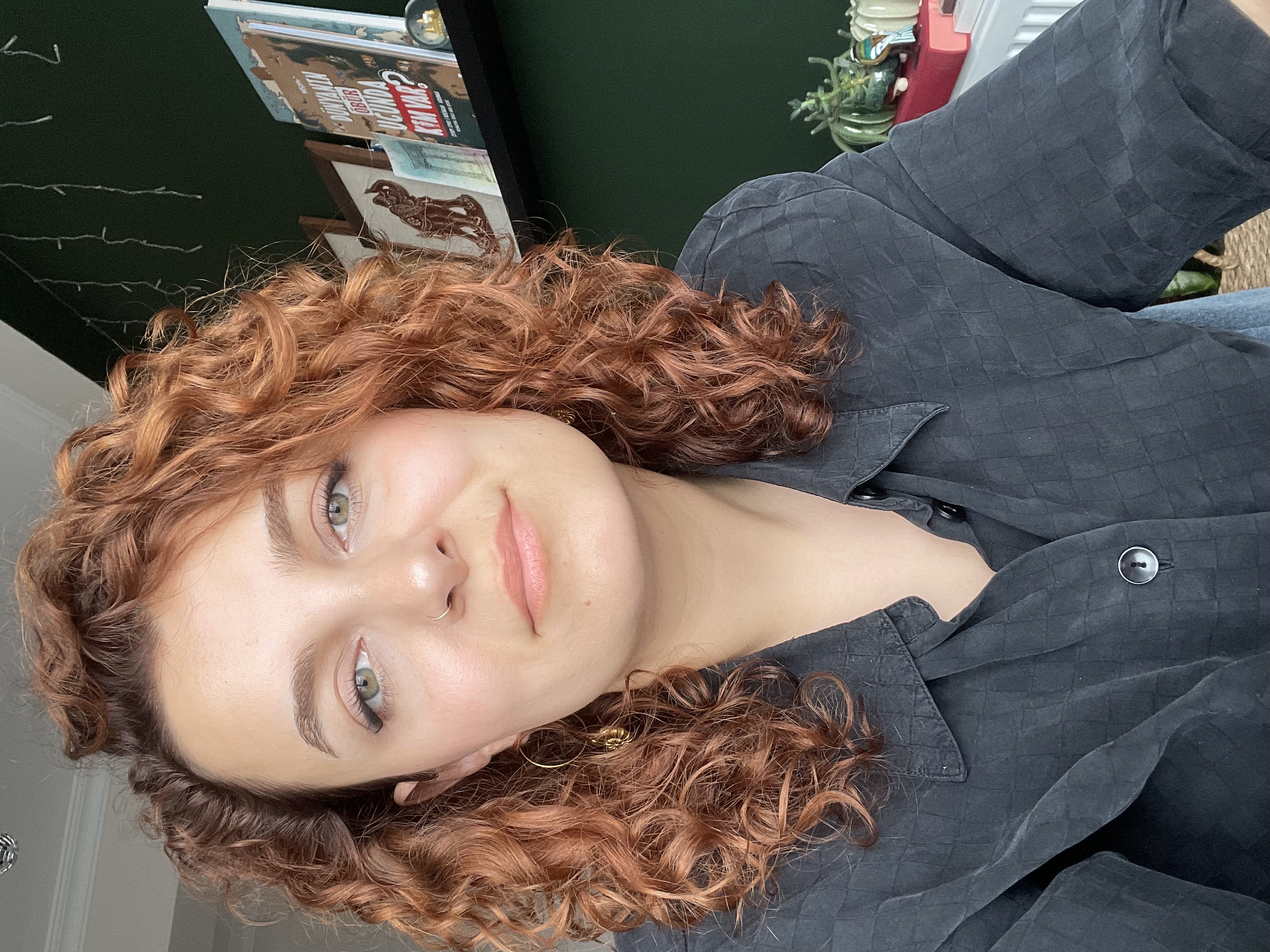Busra Topal portrait