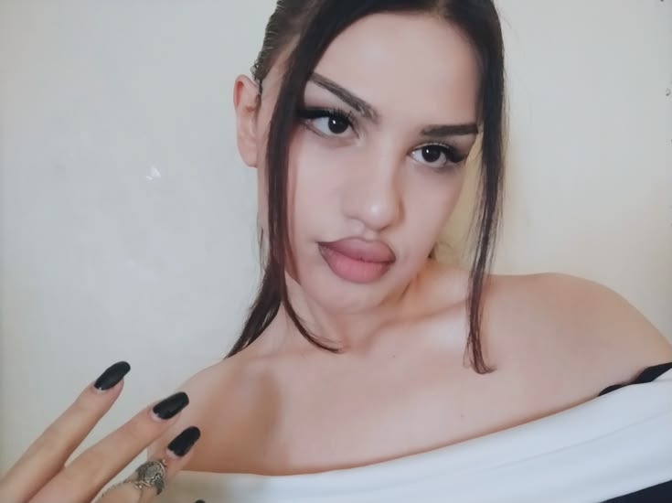 Julia Stepanyan portrait
