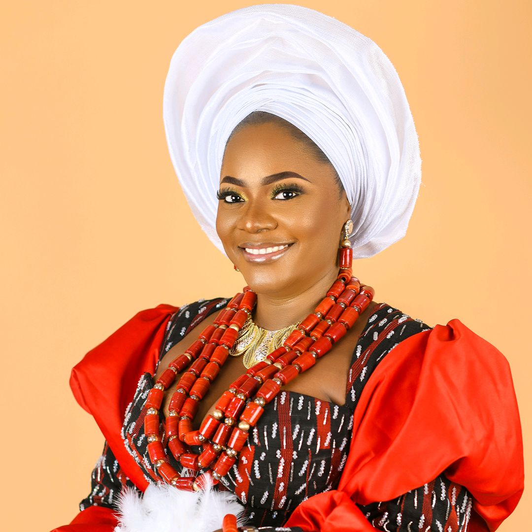 Esther Toyi portrait