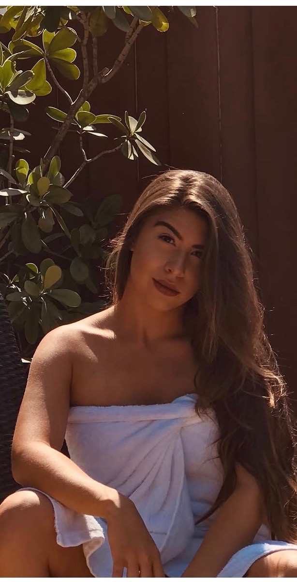 Alexandra BARCENAS portrait