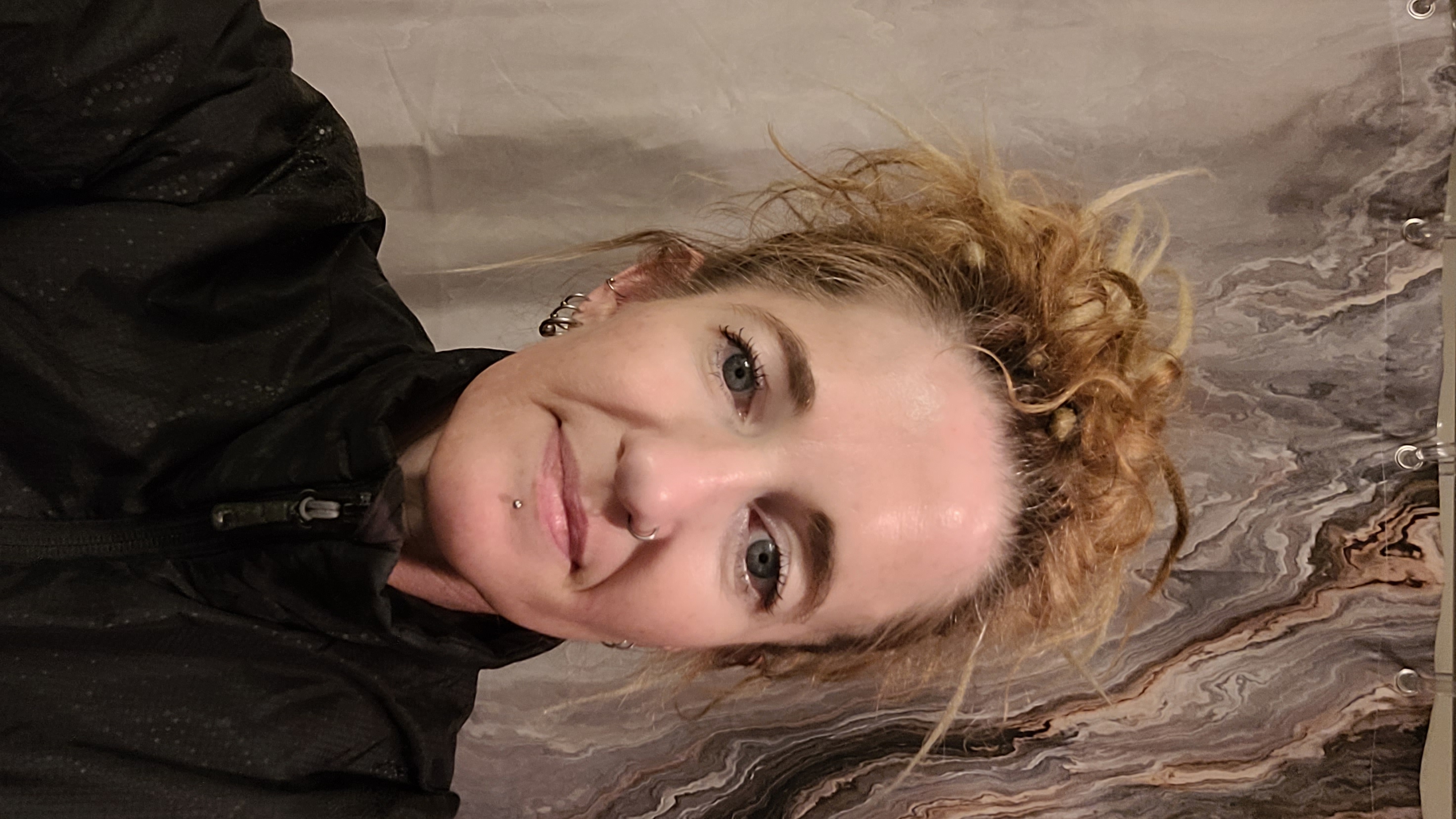 Sarah Farrens portrait