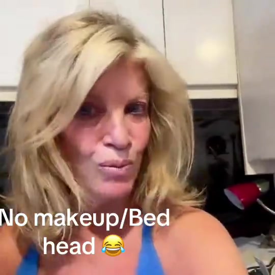 Joanne Lee UGC talking head video