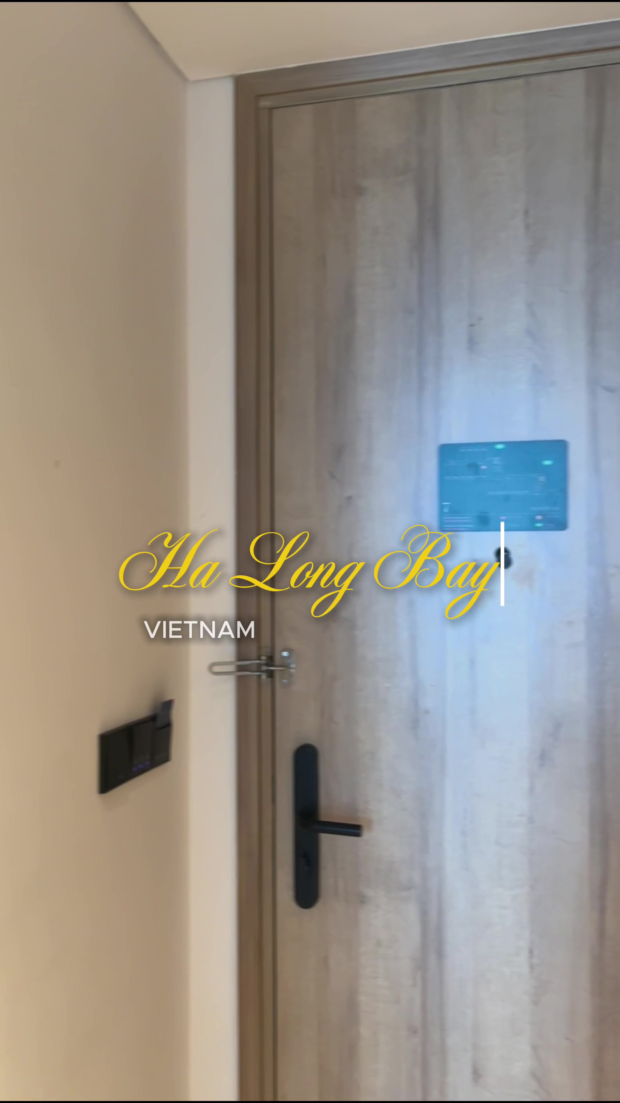 Ha Long Bay Hotel — lifestyle by Martina Clelia  Oliveto