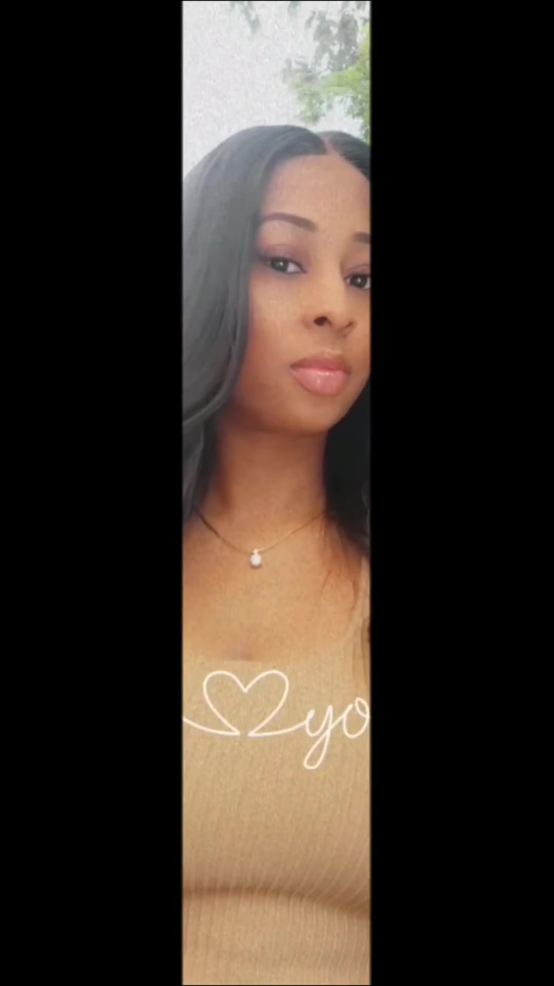 Victoria Stephens UGC talking head video