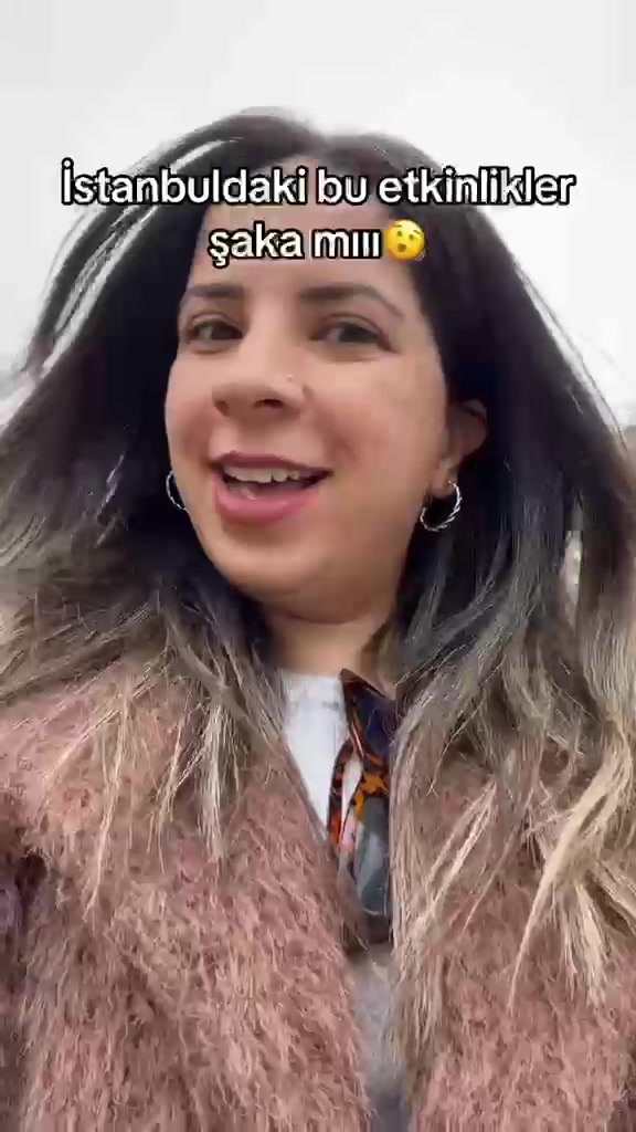 canan akgül UGC talking head video